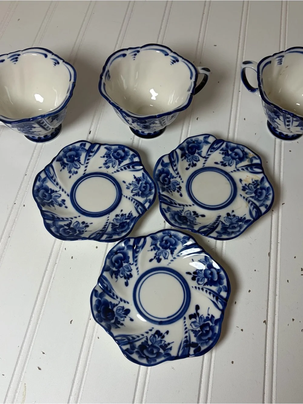Vintage Russian Gzhel Porcelain Teacup and Saucer | Blue +White Floral - Picture 10 of 10